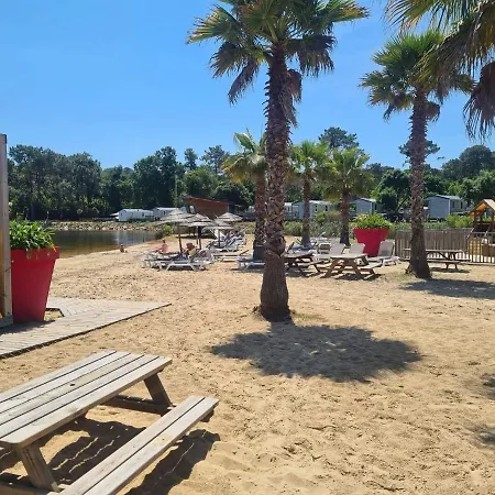 Mobil Les Viviers Cap Ferret Campsite